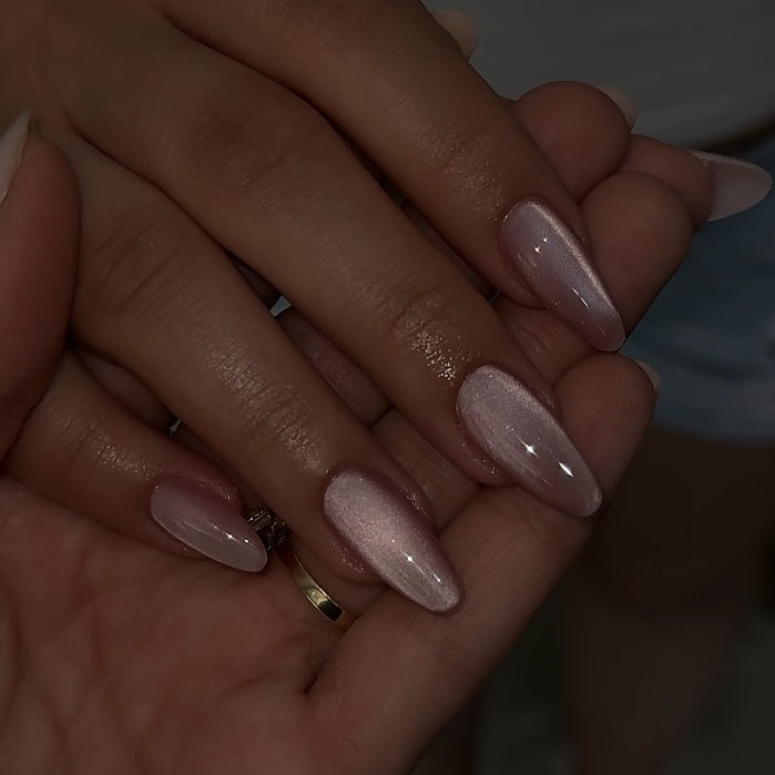 Silk cat eye - "Silky pink"